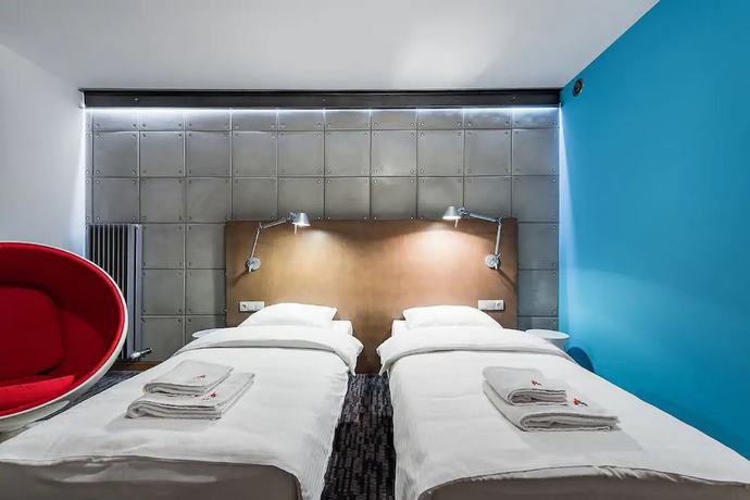 Imagen de la habitación del Hotel Artis Loft. Foto 12