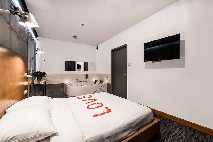 Imagen de la habitación del Hotel Artis Loft. Foto 14