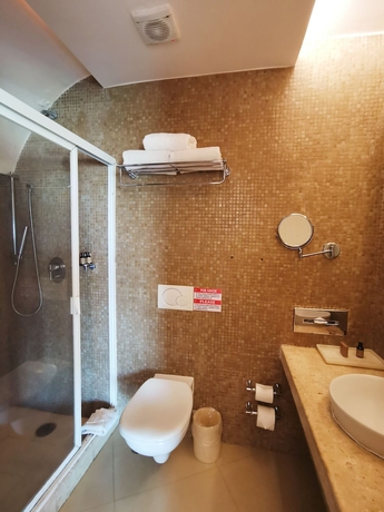 Imagen de la habitación del Hotel Artisan Family Hotels and Resorts Playa Esmeralda. Foto 9