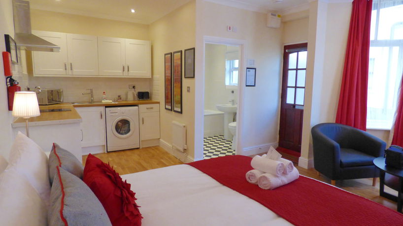 Imagen de la habitación del Hotel Artisan Quarter. Foto 2