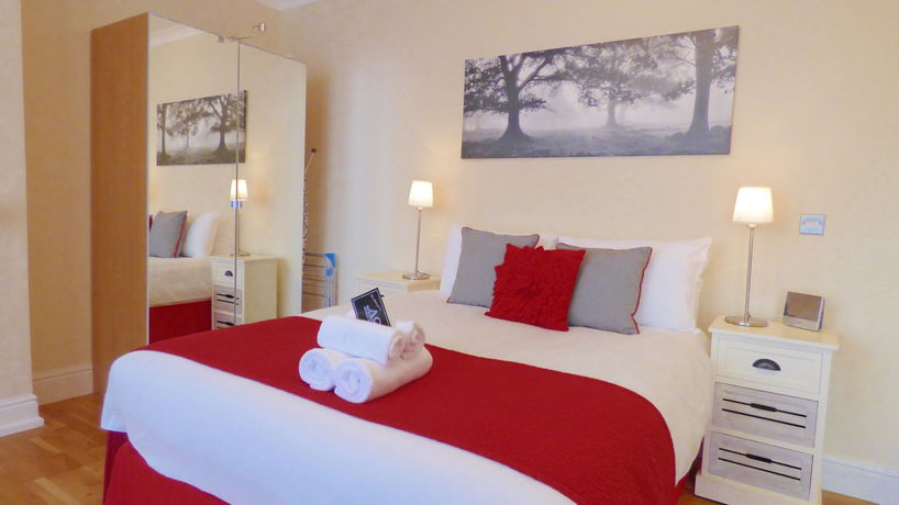 Imagen de la habitación del Hotel Artisan Quarter. Foto 4