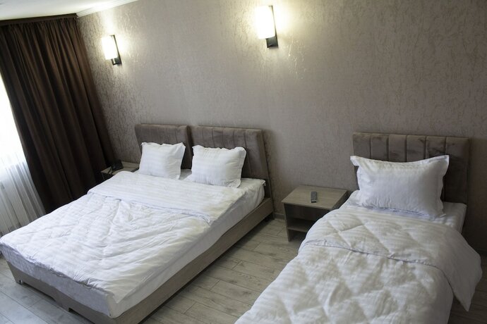 Imagen de la habitación del Hotel Artist Regency. Foto 13