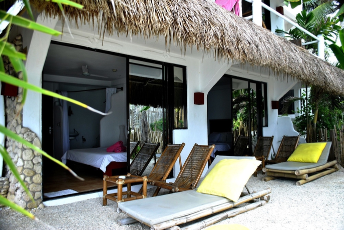 Imagen general del Hotel Artista Beach Villas. Foto 1