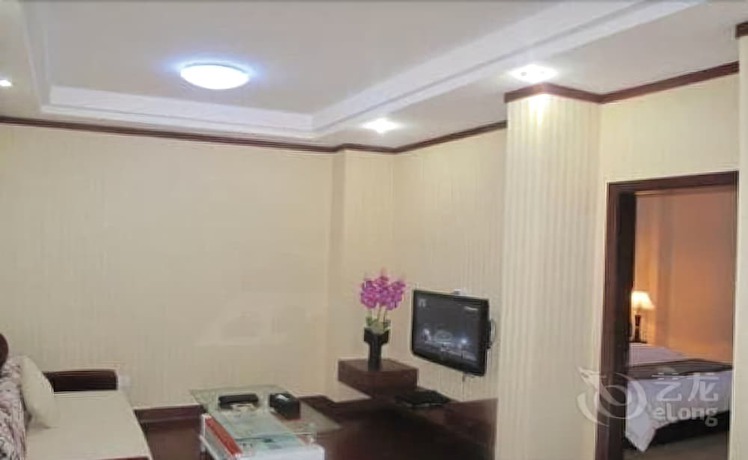 Imagen de los interiores del Hotel Artland Peninsula Hotel. Foto 19