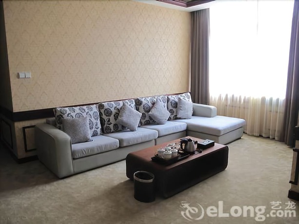 Imagen de la habitación del Hotel Artland Peninsula Hotel. Foto 14