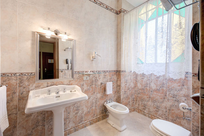 Imagen general del Hotel Artorius. Foto 4