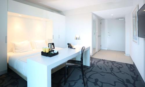 Imagen de la habitación del Hotel Art'otel Cologne Powered By Radisson Hotels. Foto 16