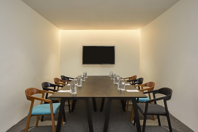 Imagen de los interiores del Hotel Artotel Gajahmada Semarang. Foto 13