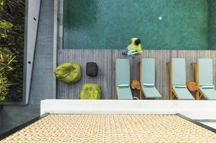 Imagen de la piscina del Hotel Artotel Haniman Ubud. Foto 18