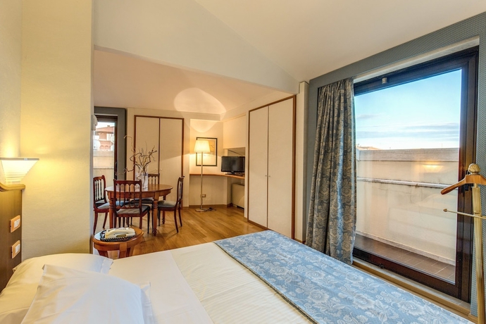 Imagen de la habitación del Hotel Art'otel Rome Via Veneto. Foto 8