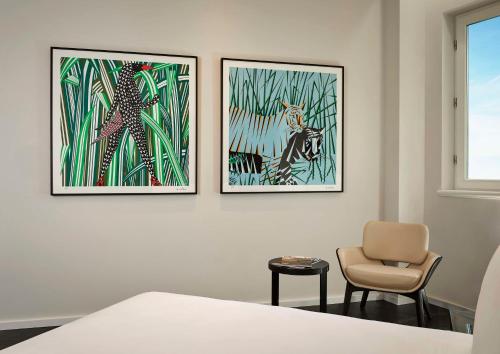 Imagen de la habitación del Hotel Art'otel Zagreb. Foto 16