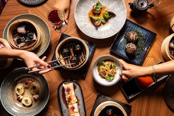 Imagen del bar/restaurante del Hotel Art'otel Zagreb. Foto 2