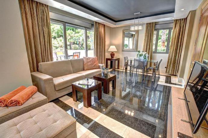 Imagen de la habitación del Hotel Artplatinum Suites and Apartments. Foto 6