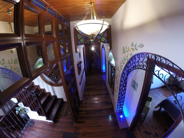 Imagen de los interiores del Hotel Artplaza. Foto 16