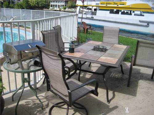 Imagen de la habitación del Hotel Artrageous On The River. Foto 2