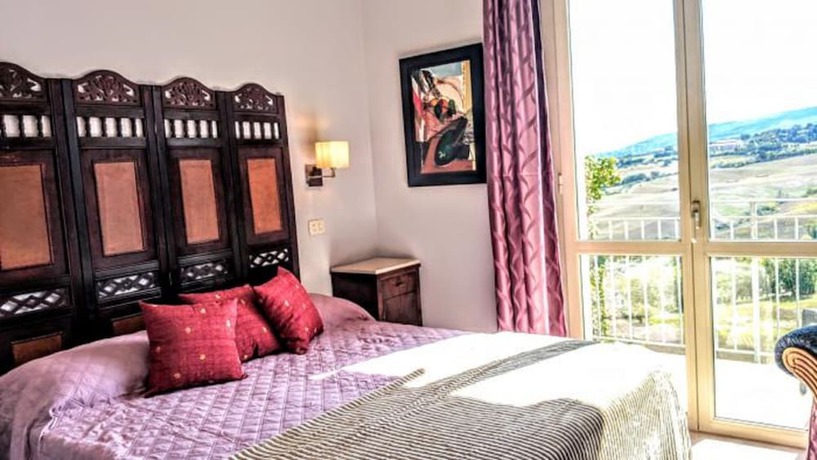 Imagen de la habitación del Hotel Arts Club Boutique Hotel and Spa. Foto 6