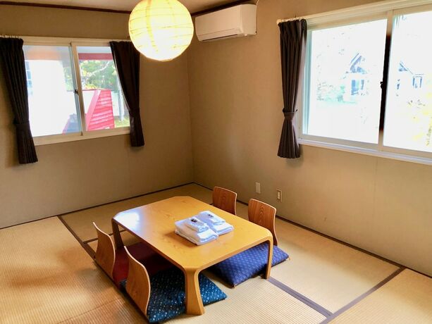 Imagen de la habitación del Hotel Arts Color. Foto 16