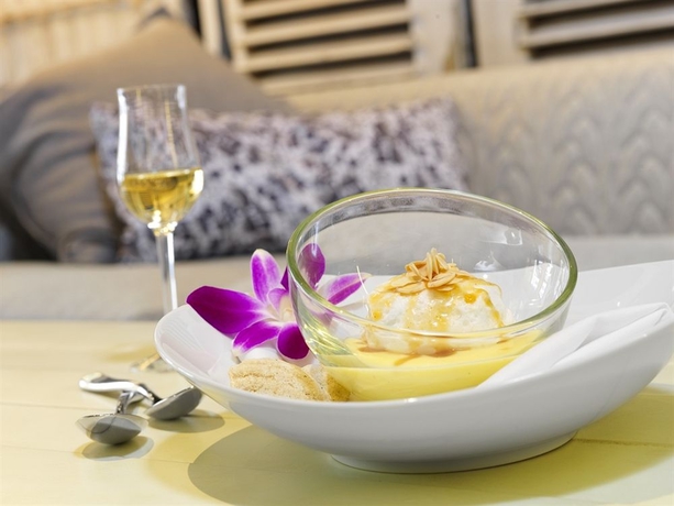 Imagen del bar/restaurante del Hotel Arts. Foto 3