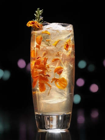 Imagen del bar/restaurante del Hotel Arts. Foto 6