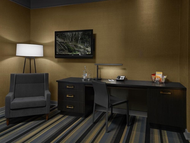 Imagen de la habitación del Hotel Arts Kensington. Foto 10