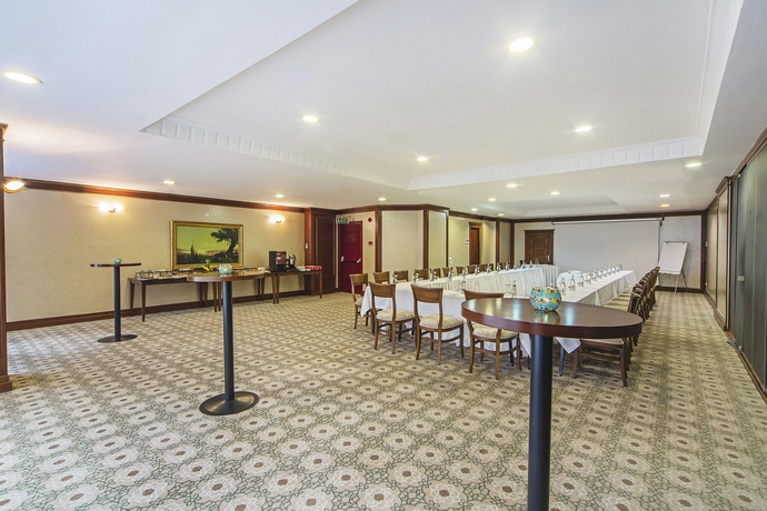 Imagen de los interiores del Hotel Arts Taksim. Foto 12