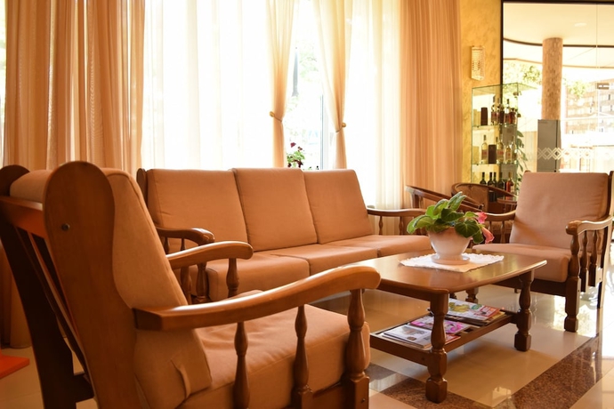 Imagen de los interiores del Hotel Artsakh. Foto 19