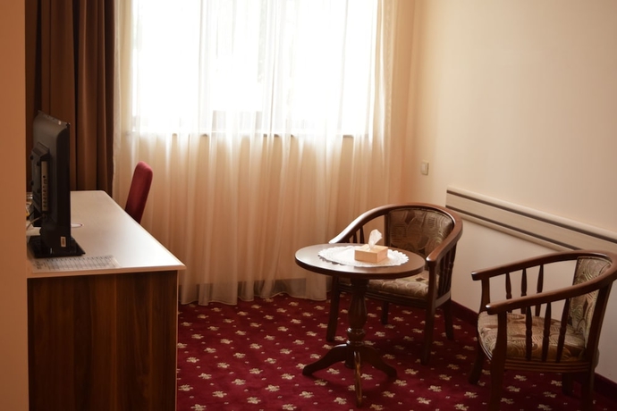 Imagen de la habitación del Hotel Artsakh. Foto 14