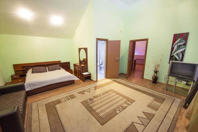 Imagen de la habitación del Hotel Artsvik Tsaghkadzor. Foto 16