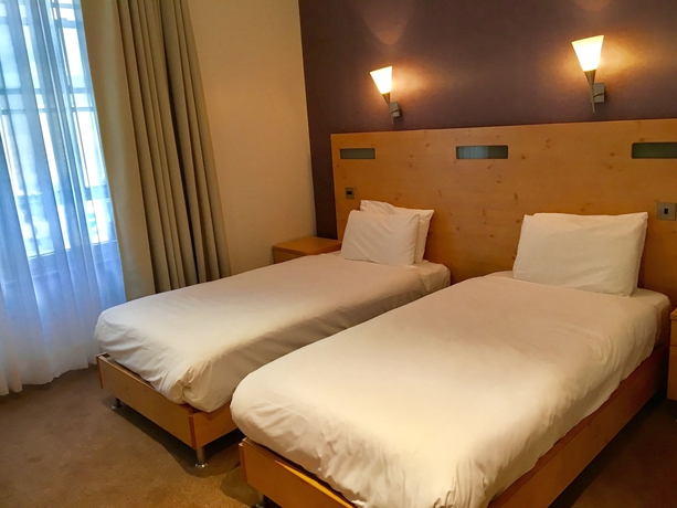 Imagen de la habitación del Hotel Artto Glasgow. Foto 14