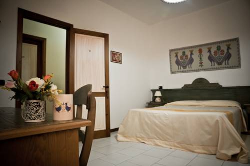 Imagen de la habitación del Hotel Artu. Foto 11