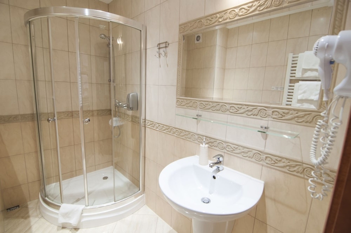 Imagen de la habitación del Hotel Artur, Cracovia. Foto 15