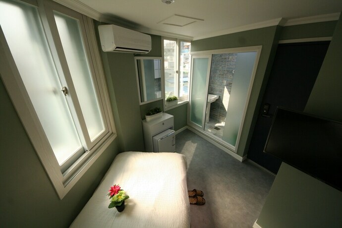 Imagen de la habitación del Hotel Artview. Foto 6