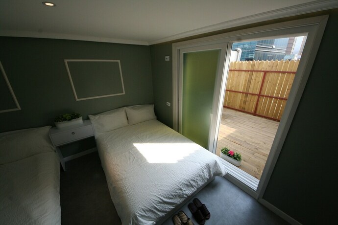Imagen de la habitación del Hotel Artview. Foto 13