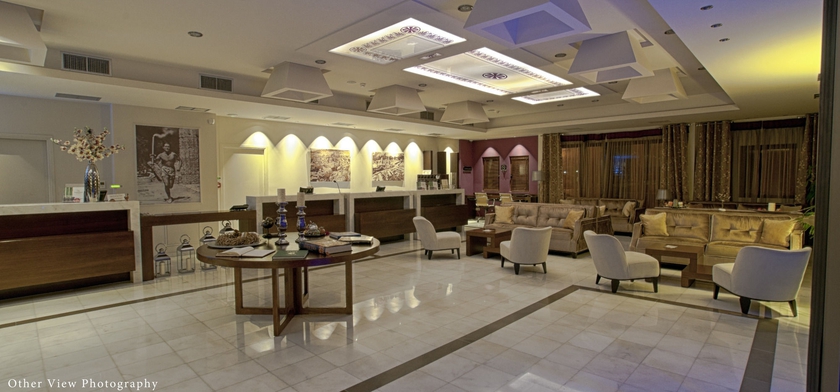 Imagen de los interiores del Hotel Arty Grand. Foto 12