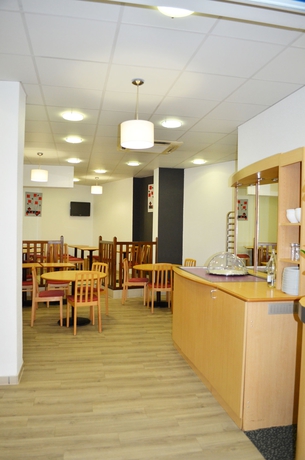 Imagen del bar/restaurante del Hotel Artyster Clermont-ferrand. Foto 5