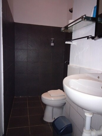 Imagen general del Hotel Artz. Foto 2