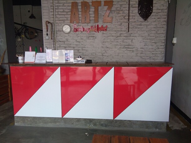 Imagen general del Hotel Artz. Foto 5