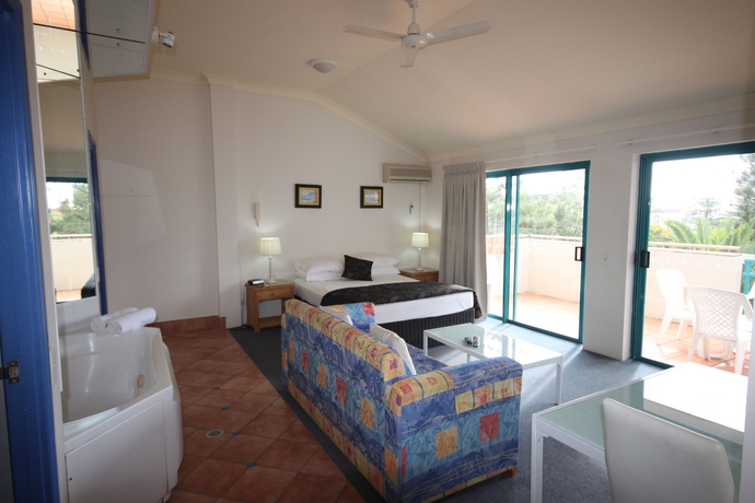 Imagen de la habitación del Hotel Aruba Beach Resort. Foto 3