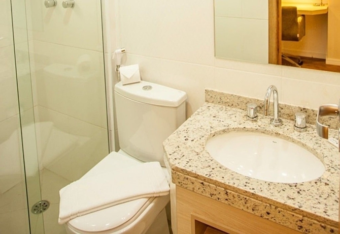 Imagen de la habitación del Hotel Aruj&aacute;. Foto 2