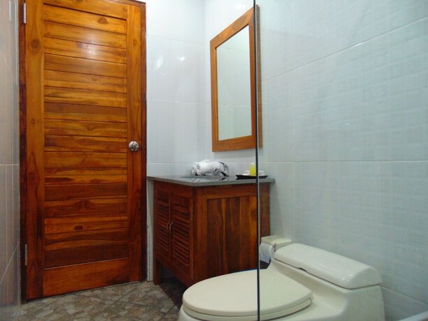 Imagen de la habitación del Hotel Arumanis Homestay. Foto 20