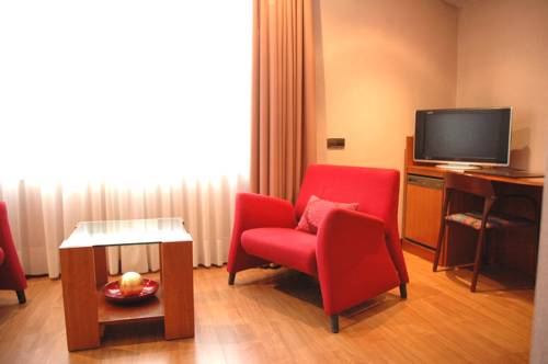 Imagen de la habitación del Hotel Arum&iacute;. Foto 8