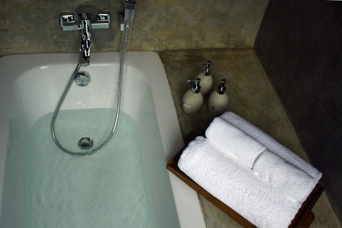 Imagen de la habitación del Hotel Arun Rawee. Foto 5