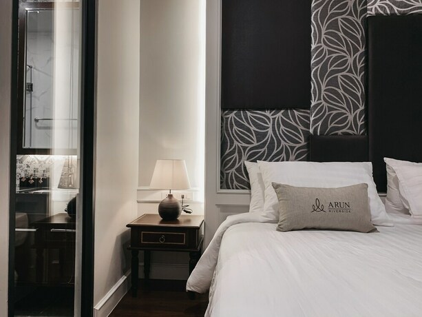 Imagen de la habitación del Hotel Arun Riverside Bangkok. Foto 18