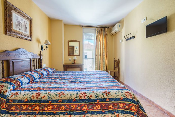 Imagen de la habitación del Hotel Arunda I. Foto 12