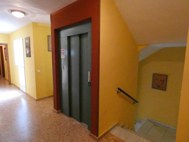 Imagen de los interiores del Hotel Arunda Ii. Foto 9