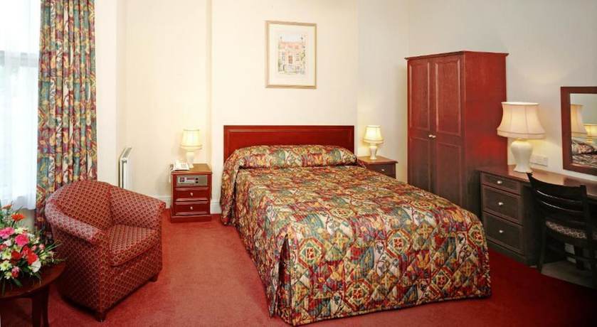 Imagen de la habitación del Hotel Arundel House. Foto 3