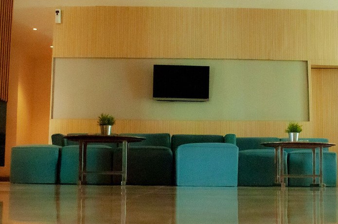 Imagen de los interiores del Hotel Aruni Ancol. Foto 10