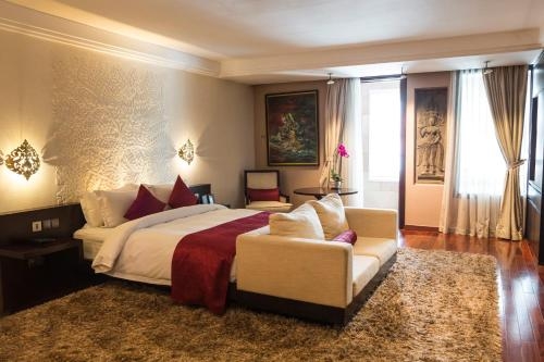 Imagen de la habitación del Hotel Arunreas. Foto 7