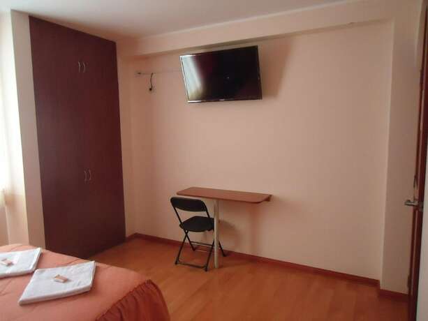 Imagen de la habitación del Hotel Arunta. Foto 15