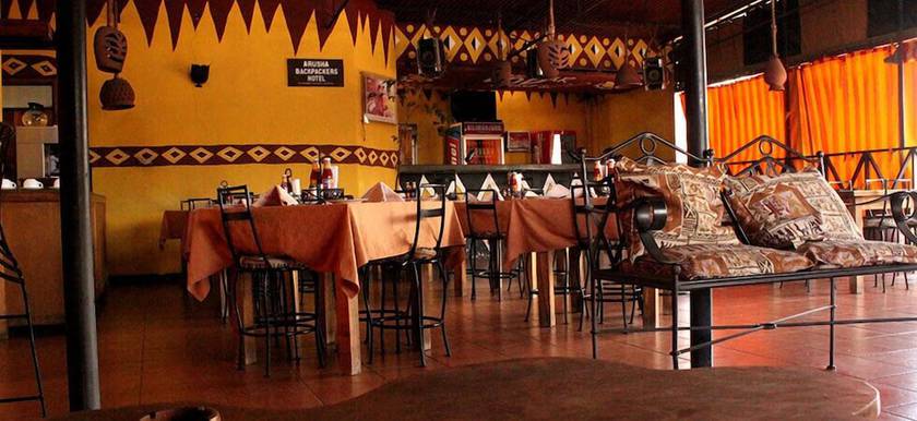 Imagen del bar/restaurante del Hotel Arusha Backpackers - Hostel. Foto 3